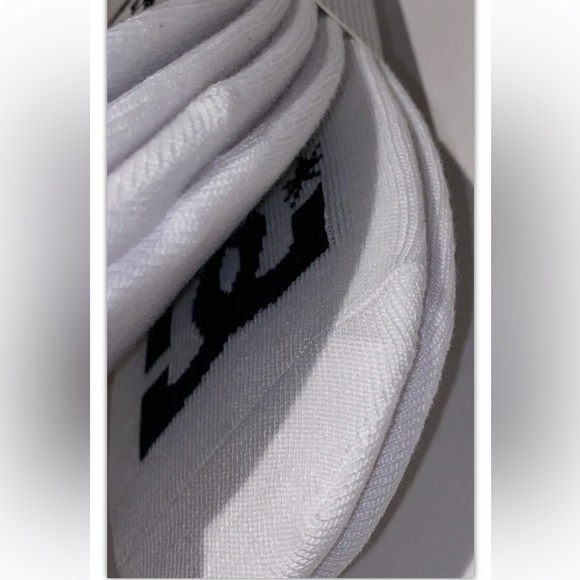 DC No Show Sneaker Liner Socks 6 Pair Men 6-12 White w/ Black Logo Shoe Co Skate - Picture 9 of 10